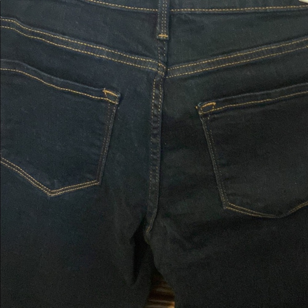 Old Navy Rockstar Super Skinny Dark wash jeans - Picture 2 of 3